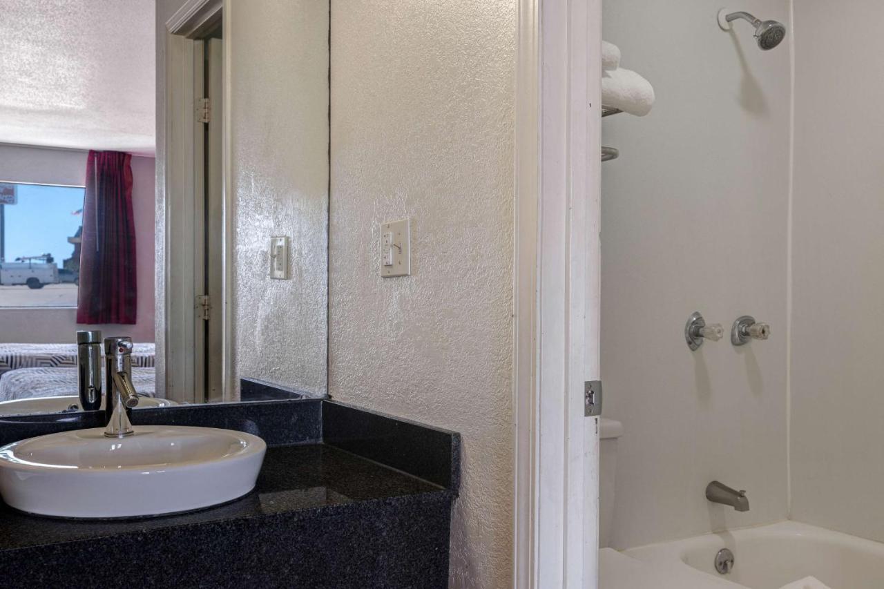 Hotel 6-rolla, Mo 3*