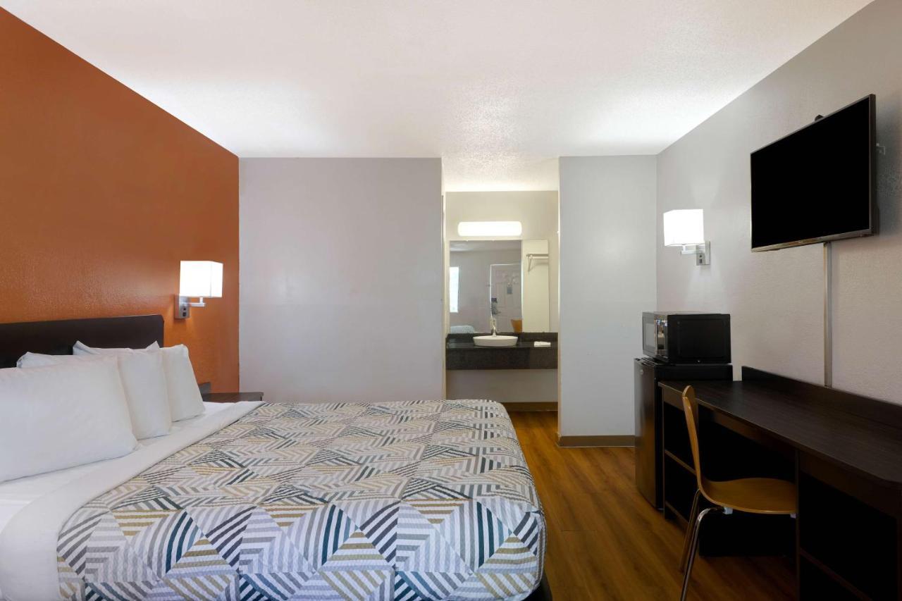 6-rolla, Mo Hotel 2*